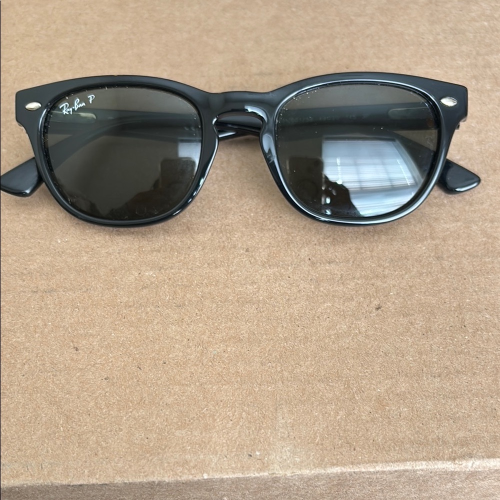 Ray-Ban Black Sunglasses for Men